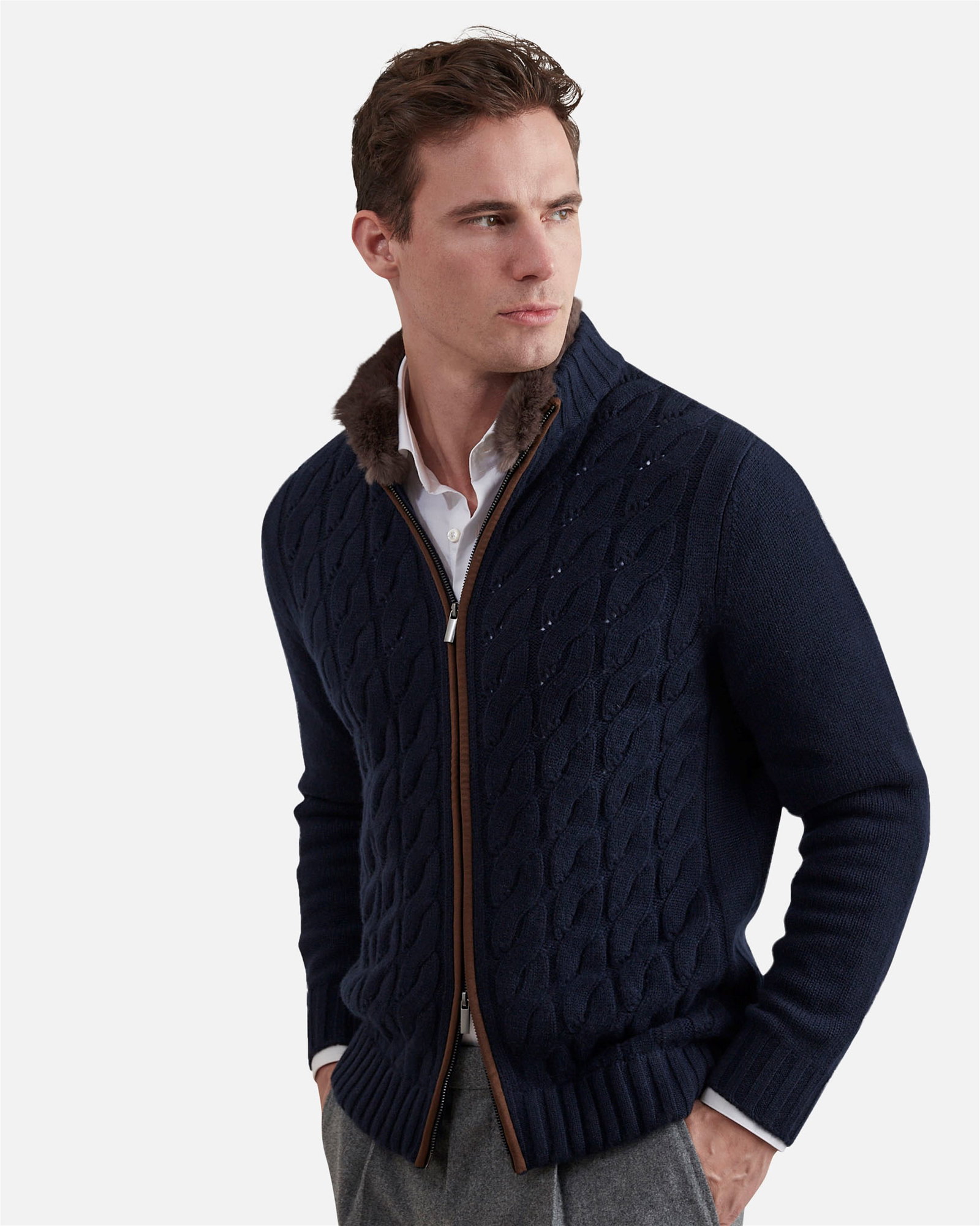 ニット/セーター fur collar rabbit cable knit Cable Knit With Fur Collar Navy - Sweaters - Cavour