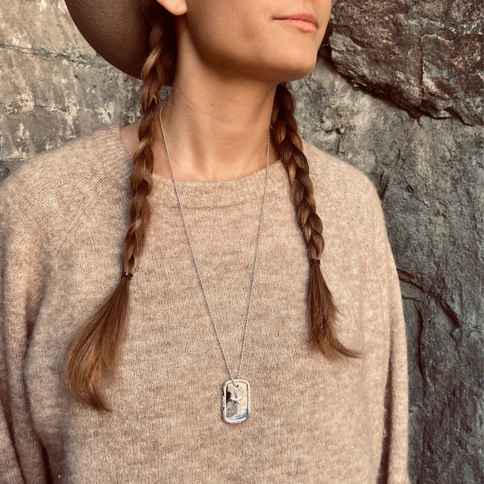 Det Finns En Stjärna Necklace bild 3