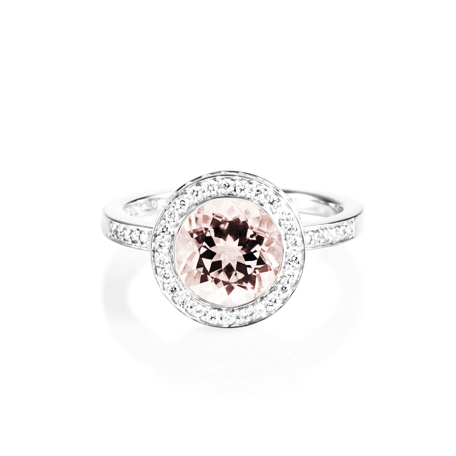 Efva Attling Halo Ring – Morganite 17.00 – VITGULD