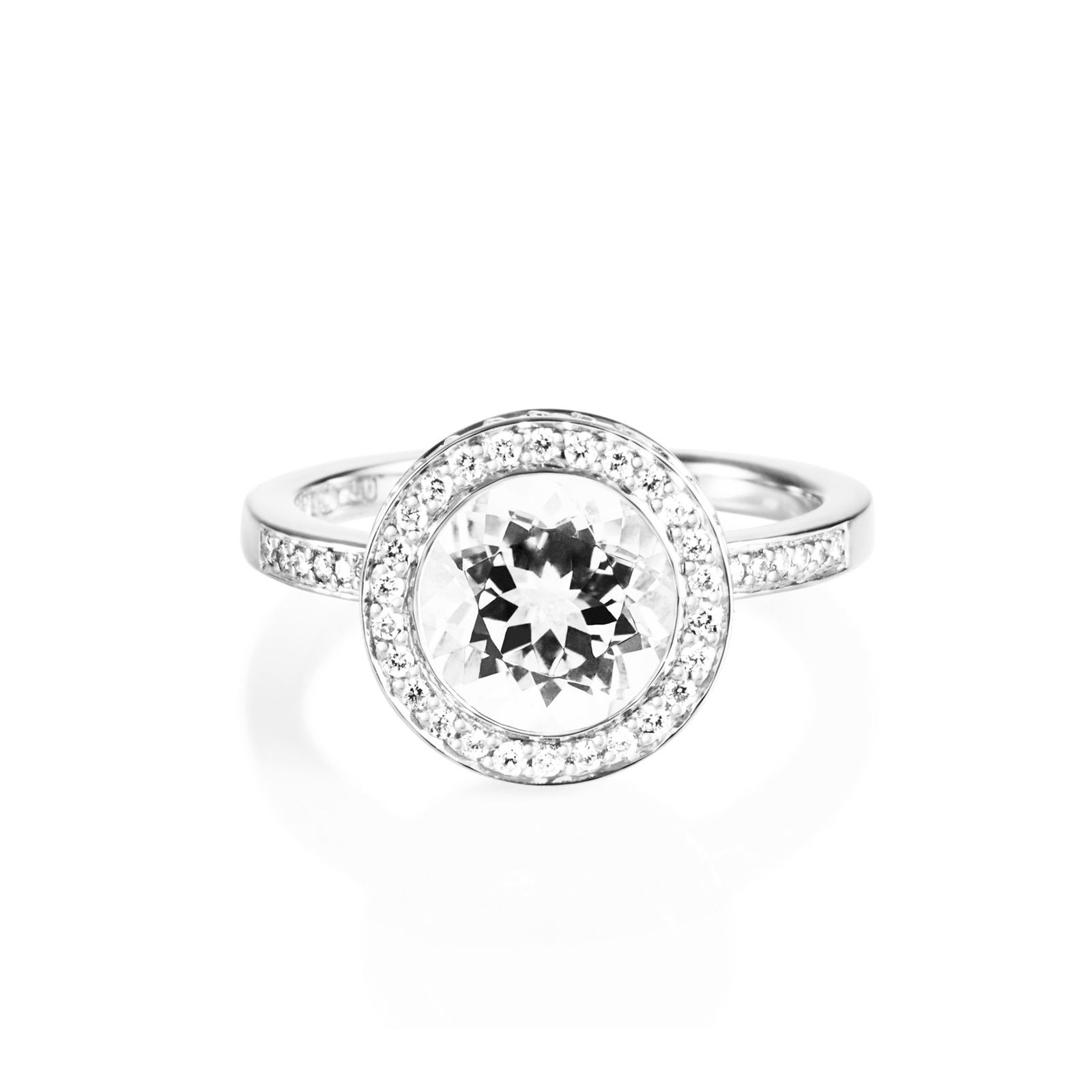 Efva Attling Halo Ring – Crystal Quartz. 18.25 – VITGULD