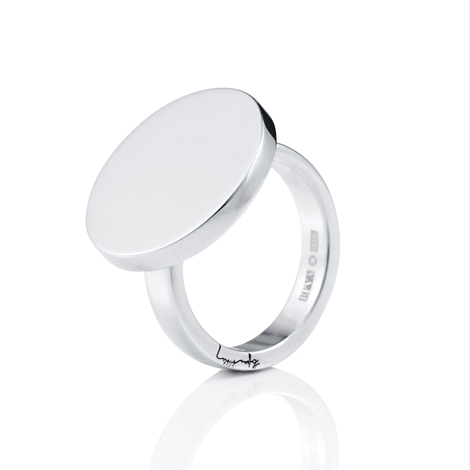 Efva Attling Disc Ring. 19.00 - SILVER