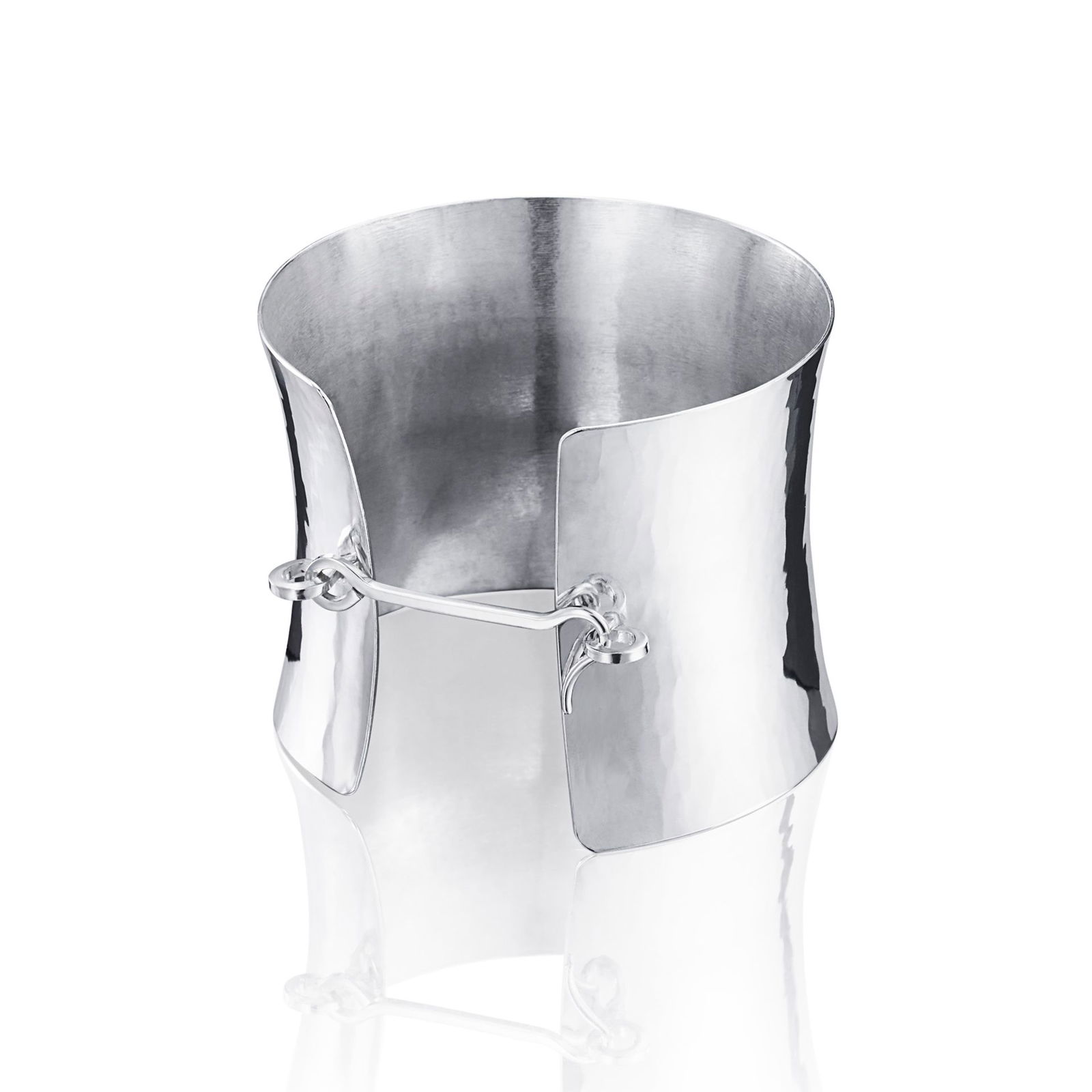 Alternativ bild 0 för Hooked On Simone Cuff Armband Silver S
