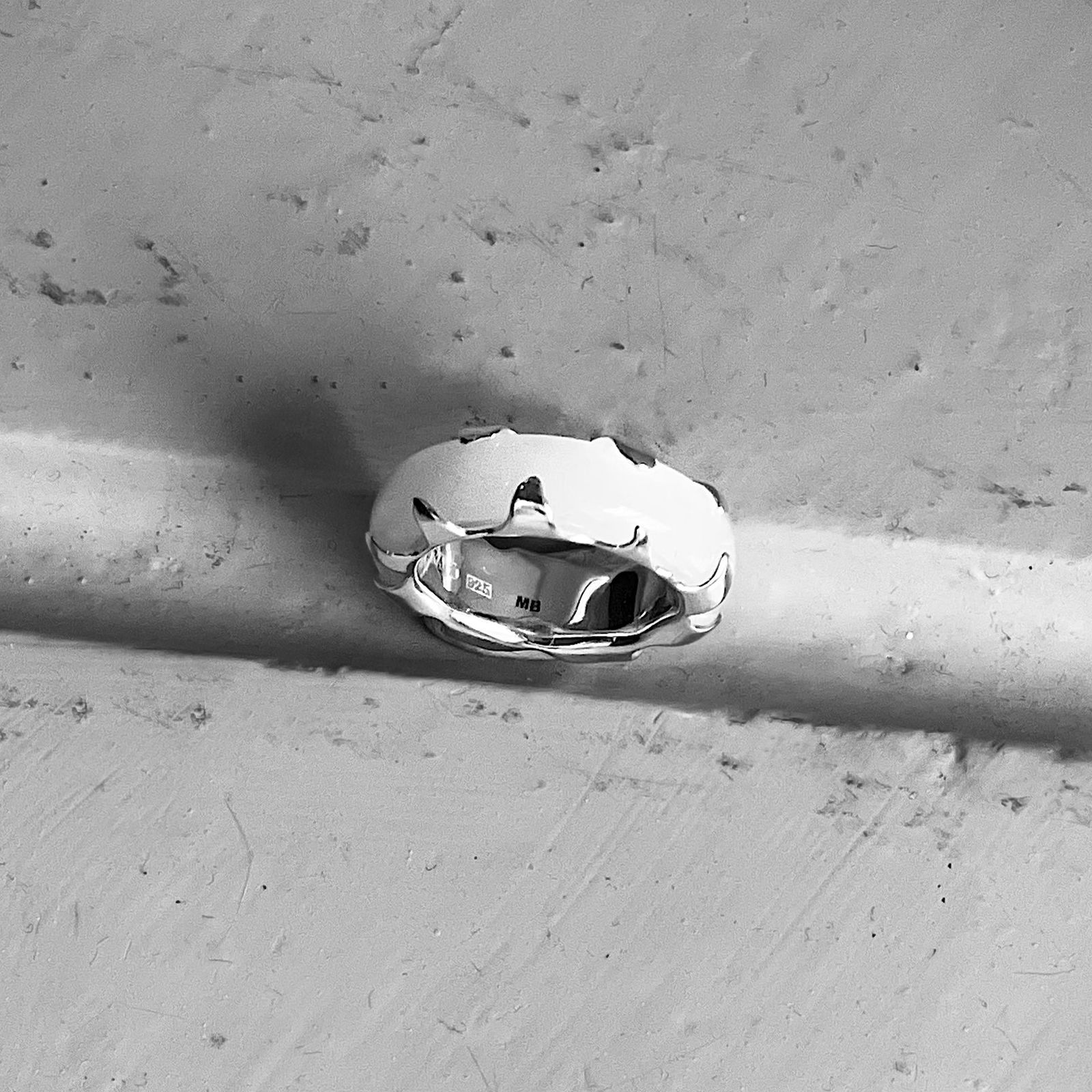 Efva Attling Asfalt Ring. 19.00 - SILVER