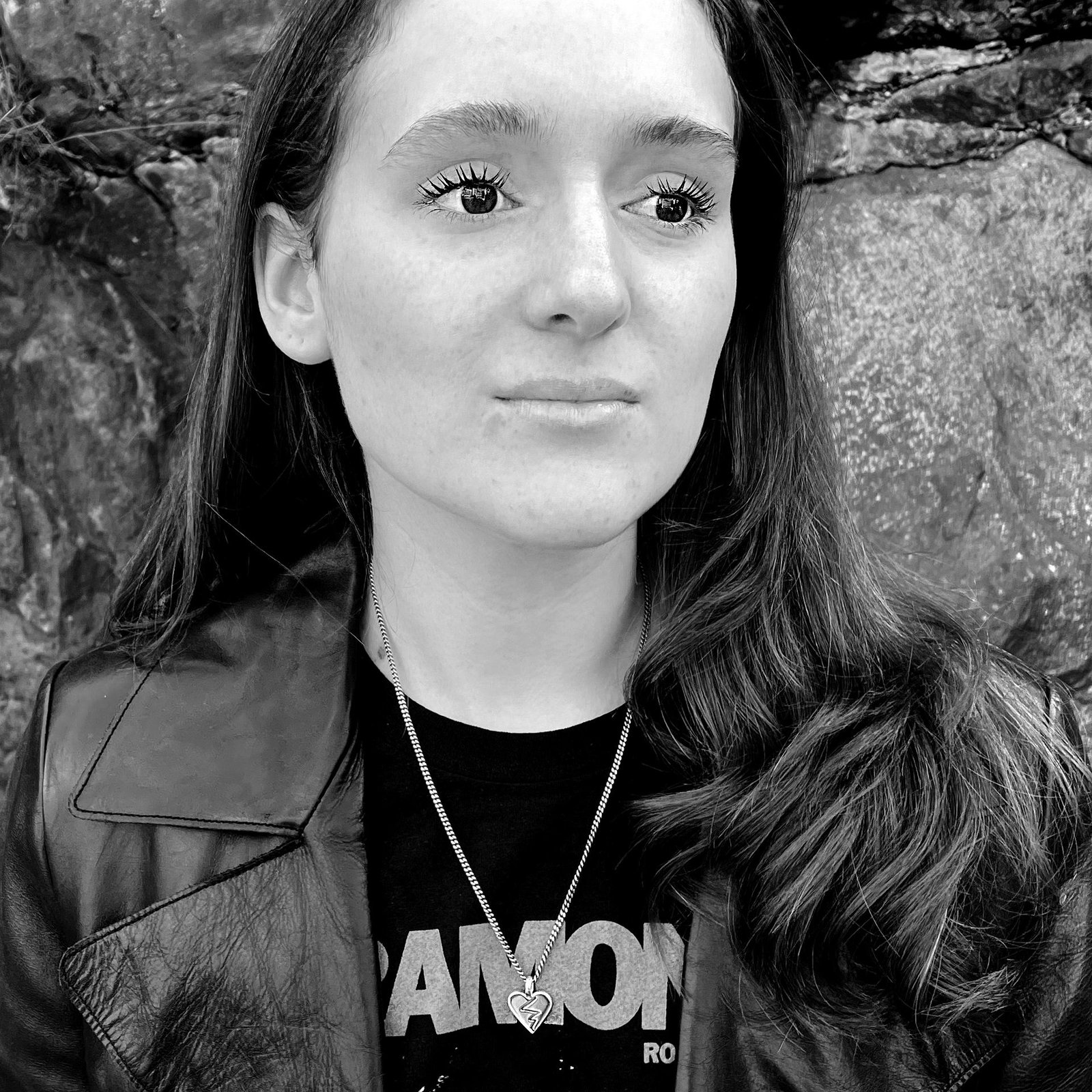 Heartbroken Pendant bild 3