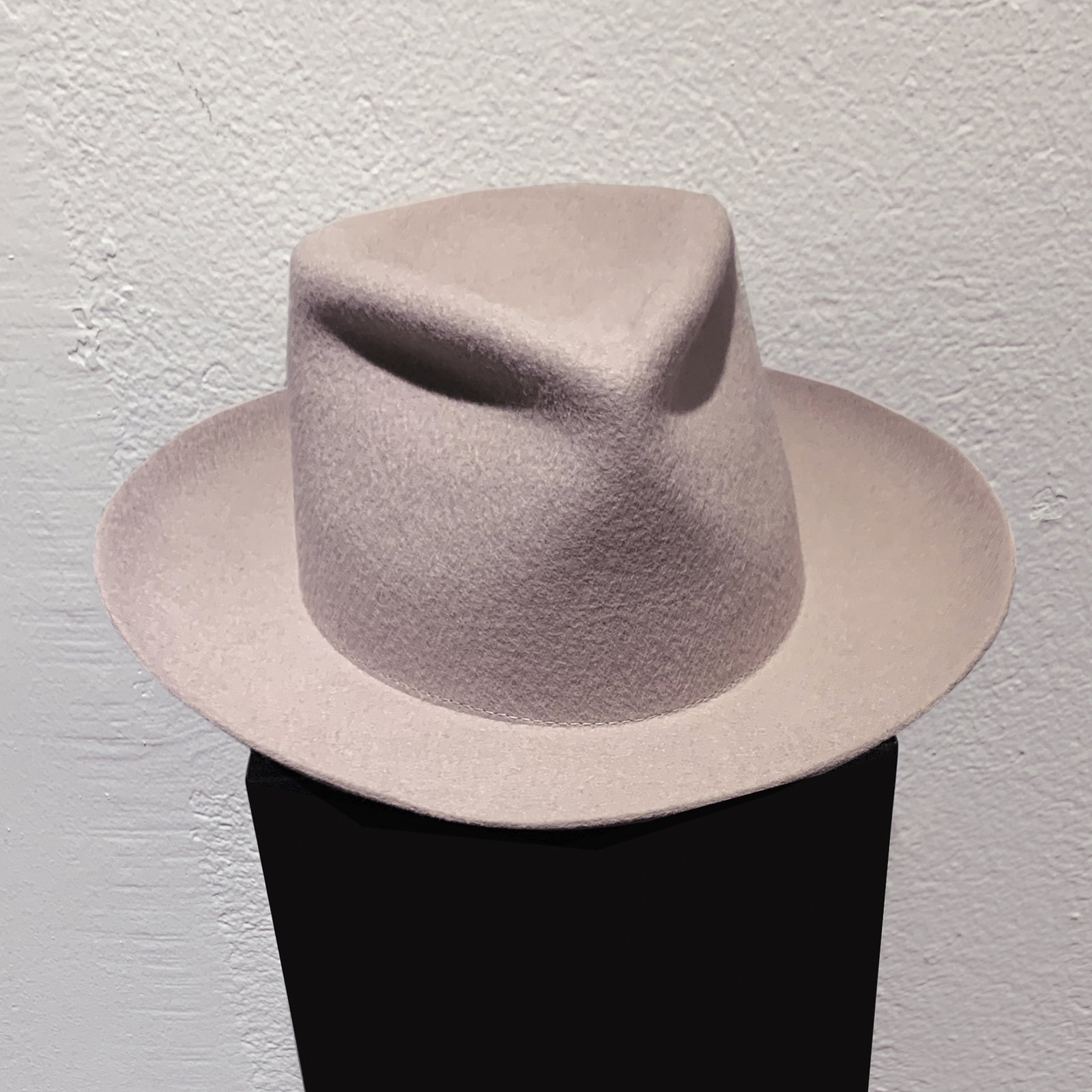Efva Attling Hat in the wind - Ghiacco. 57 CM - GHIACCO - NATURMATERIAL