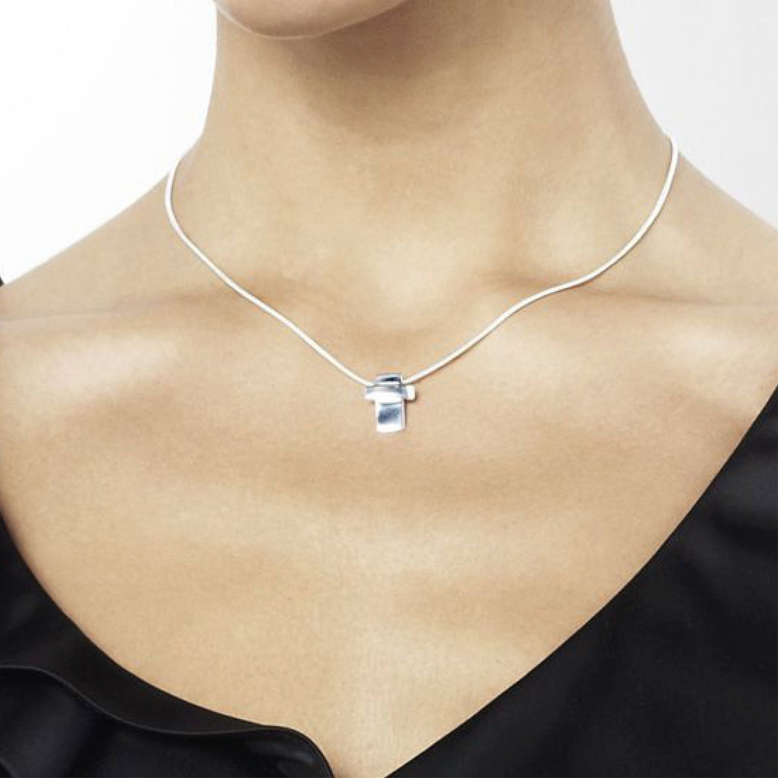 Little Cross Pendant bild 4