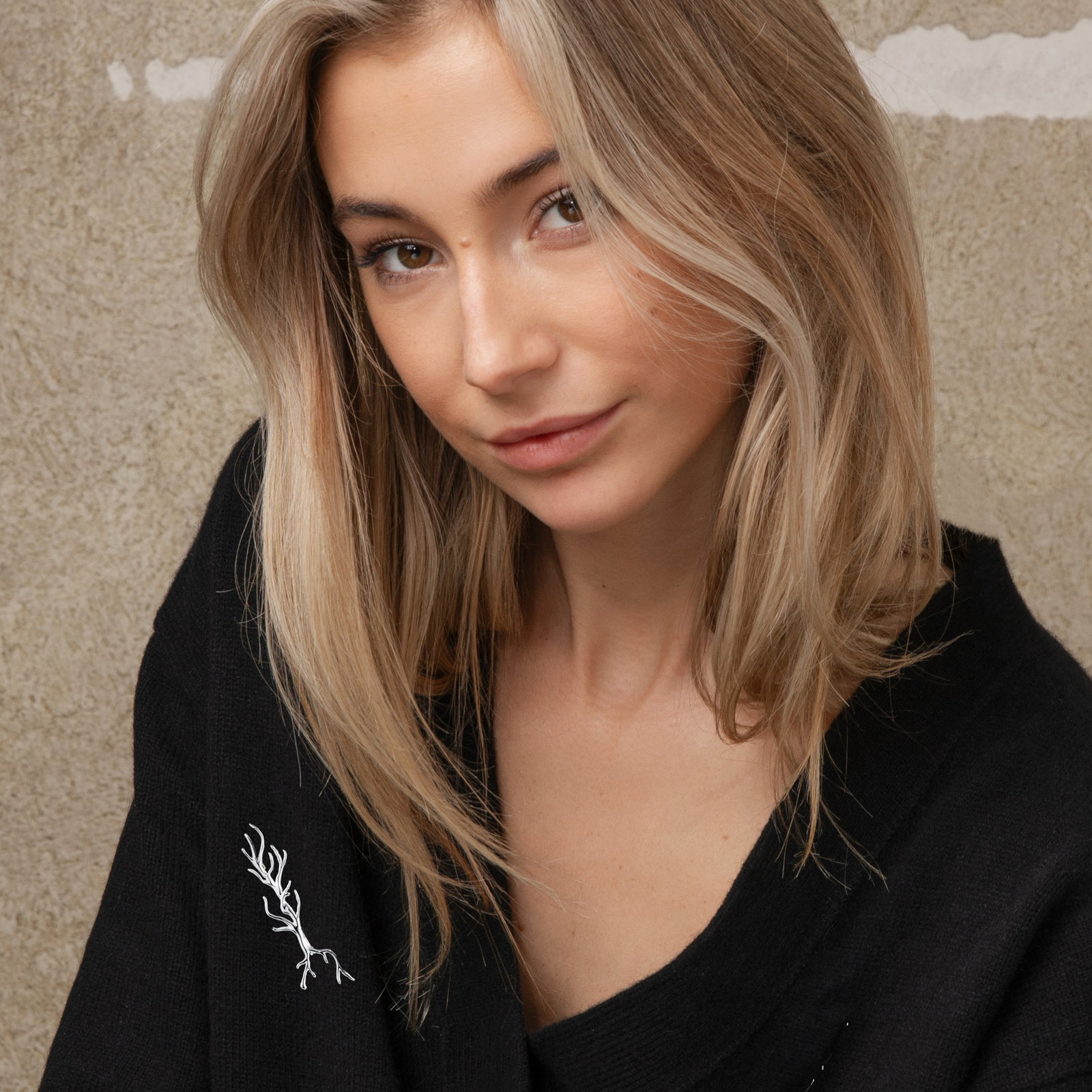 Rötter Brooch bild 2