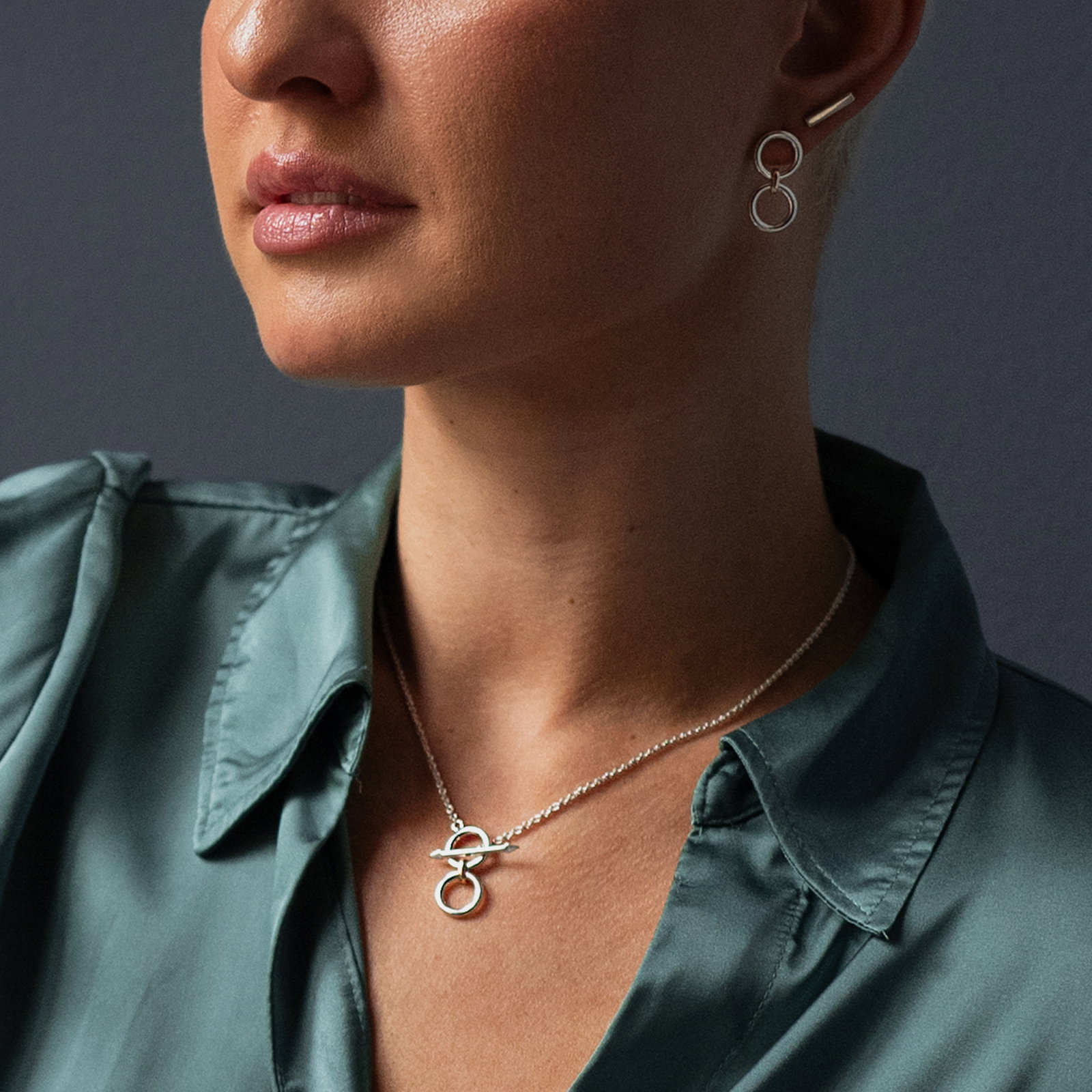 Divorced With Children Ear bild 2