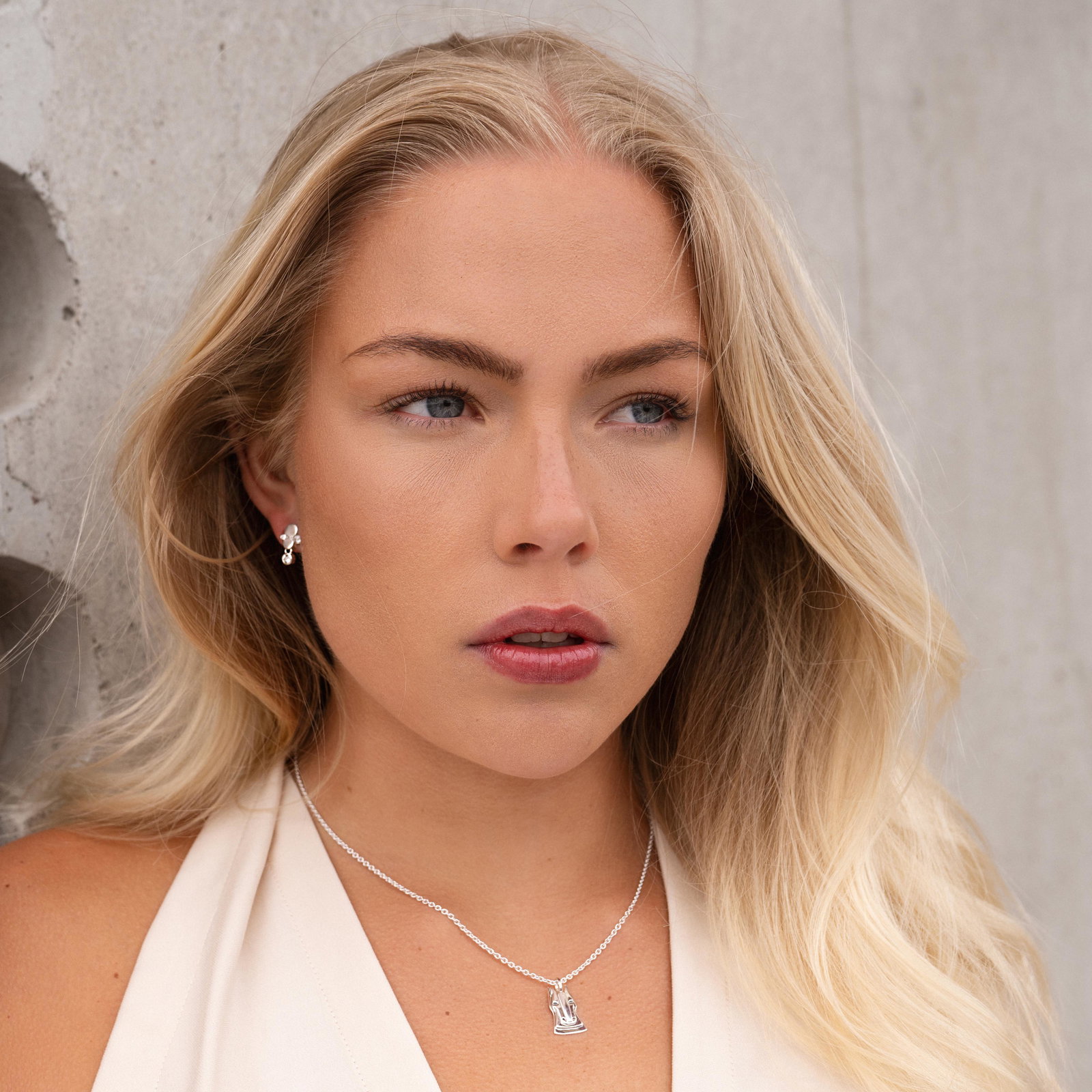 A Horse With No Name Pendant bild 2