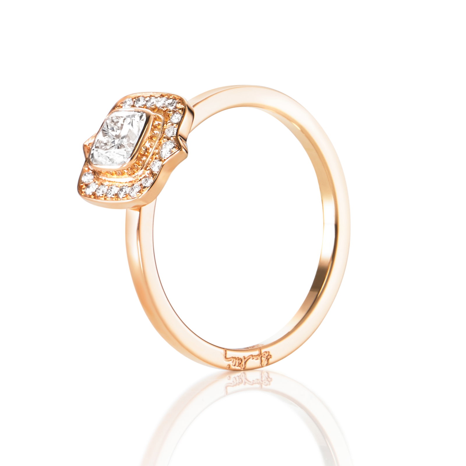 Efva Attling The Mrs Ring 0.50 ct 15.75 - GULD