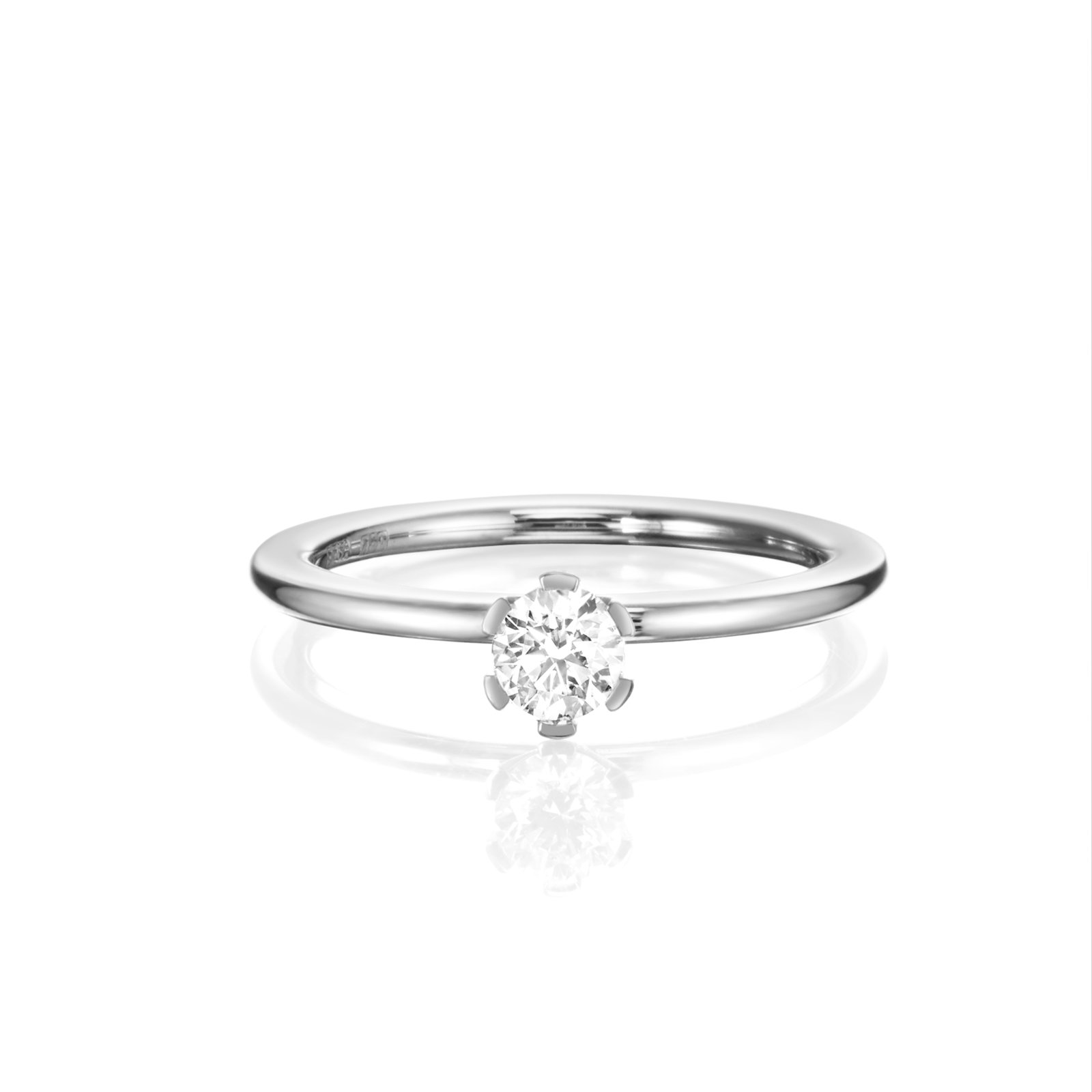 Efva Attling High On Love Ring 0.30 ct 21.00 - VITGULD