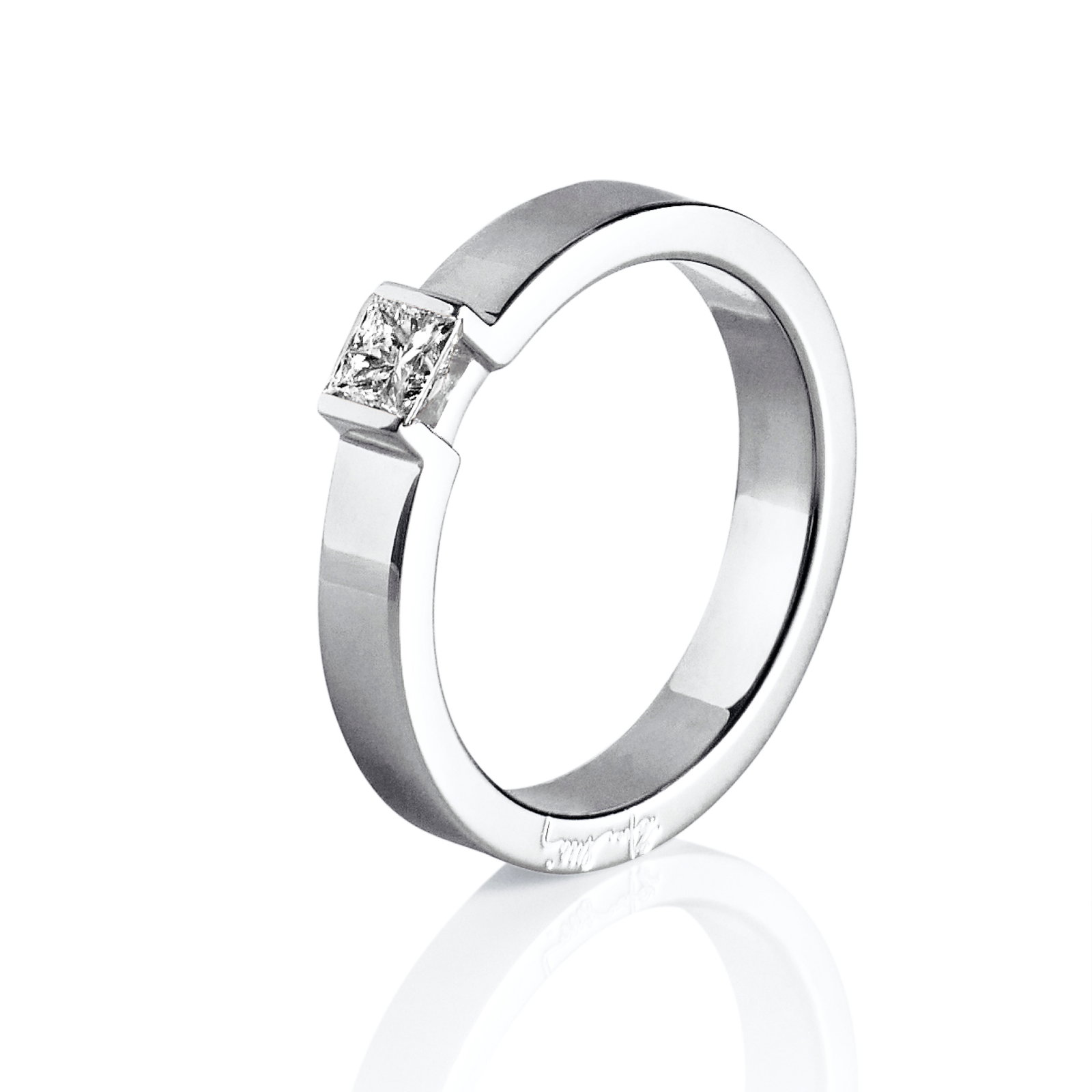 Efva Attling Sweet & Strong Ring 0.30 ct 17.75 - VITGULD