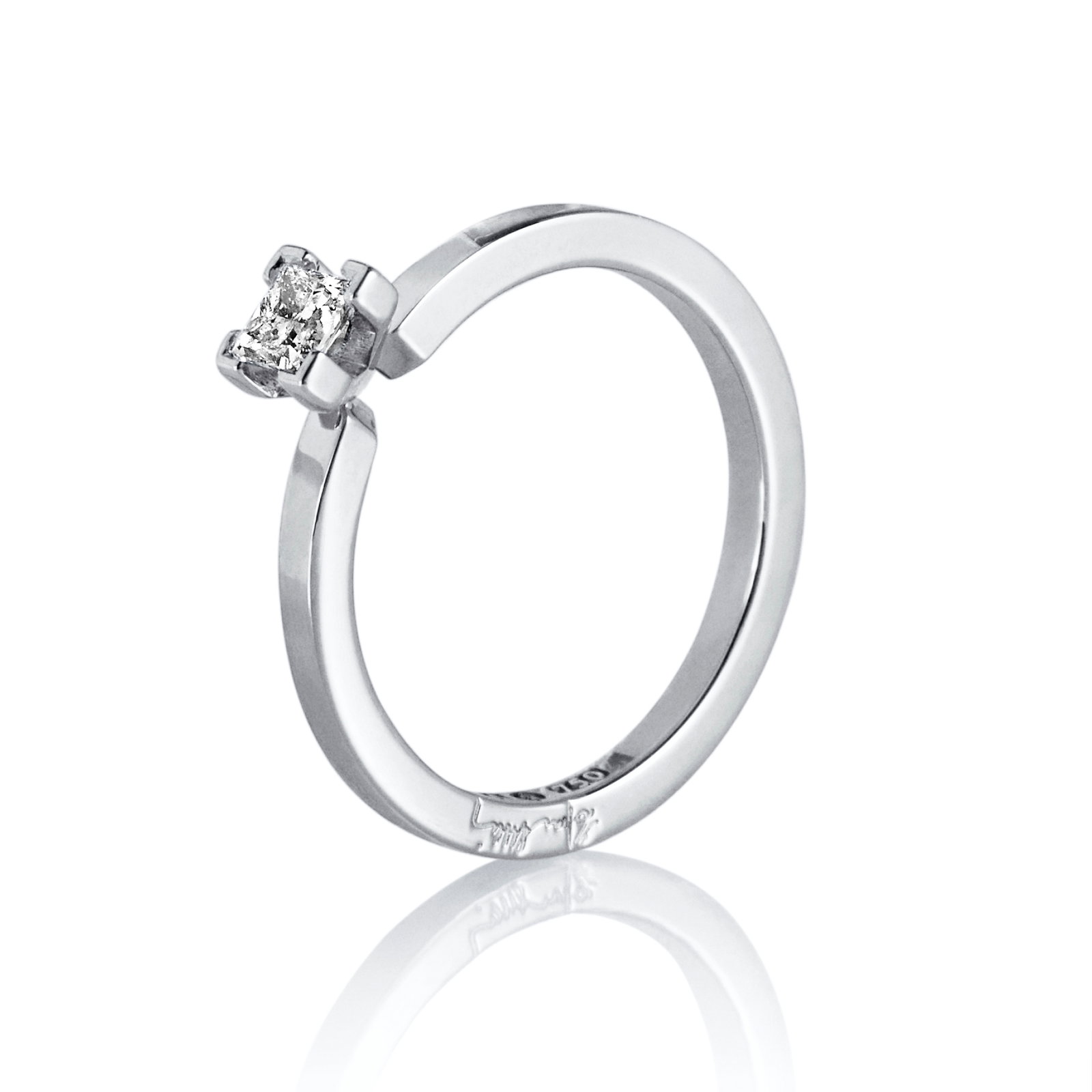 Efva Attling Solo Star Ring 0.30 ct 18.25 - VITGULD