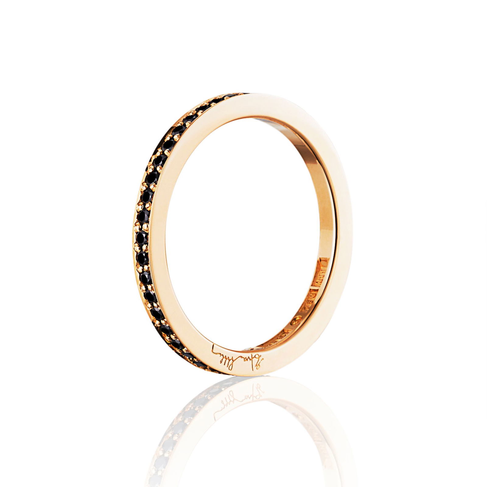 Efva Attling Signature & Black Stars Thin Ring. 17.75 - GULD
