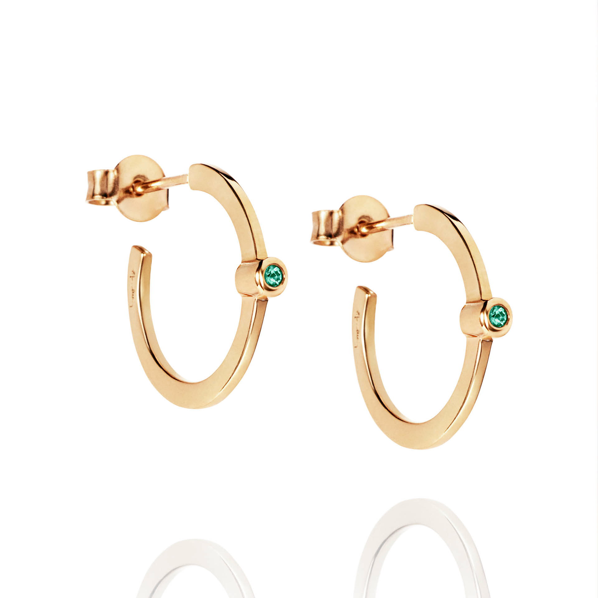 Efva Attling Micro Blink Hoops Green Emerald Gold Plated örhängen herr – bild 2